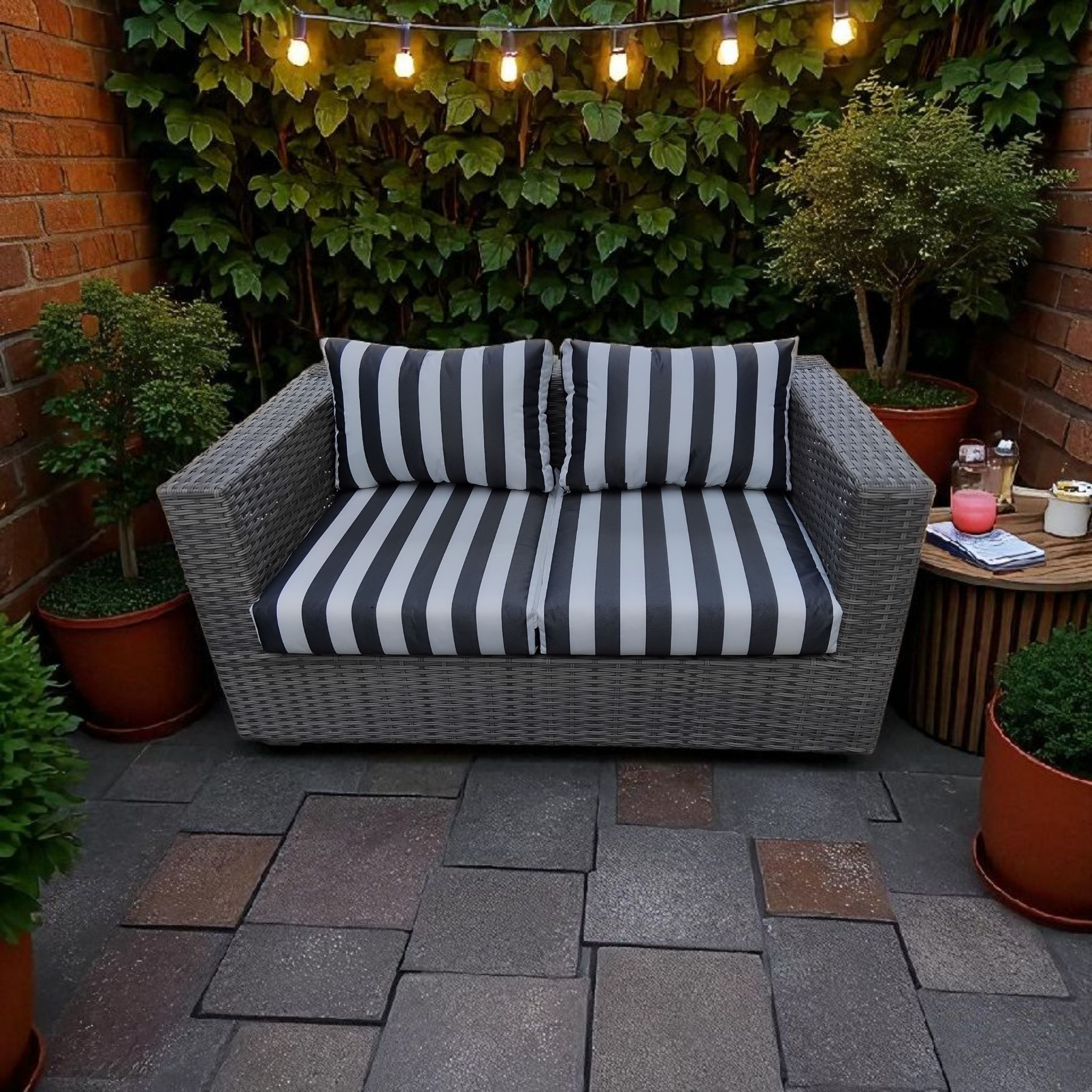 Black and White 2-Seater Patio Couch