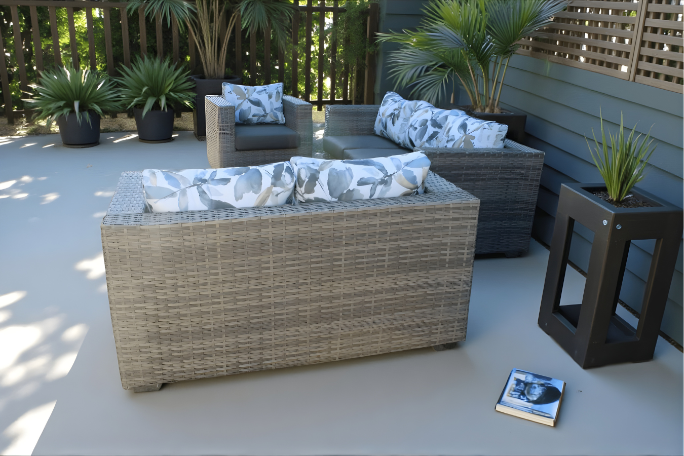 Summer Gray 6-Seater Patio Set - Image 4